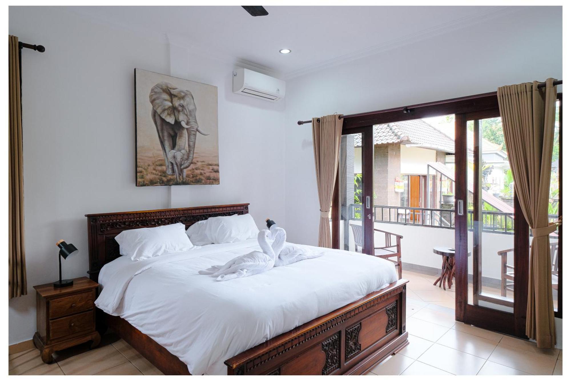 Villa Wegy House-3Br In Udub With Pool And Jungle View à Ubud Extérieur photo